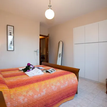 Apartment Azzano Sleeps 6 Pool