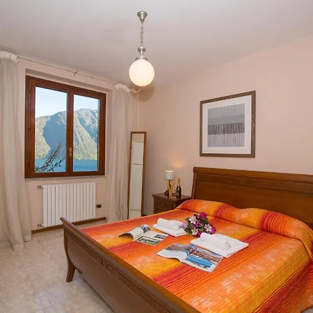 Azzano Sleeps 6 Pool